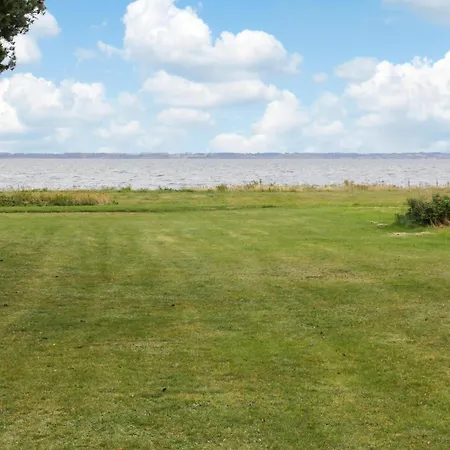 3 Bedroom Beautiful In *