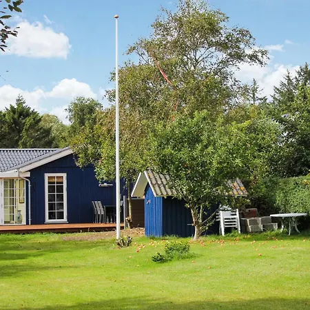 3 Bedroom Beautiful In * Thyholm
